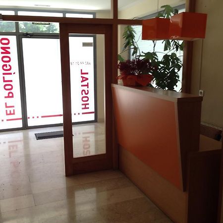 Hostal El Poligono Zamora Buitenkant foto