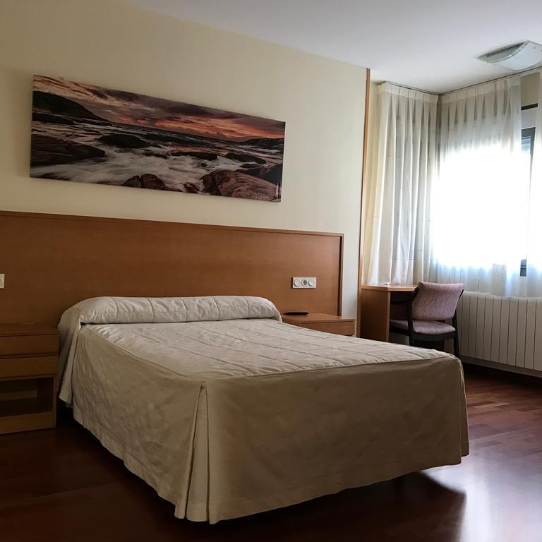 Hostal El Poligono Zamora Buitenkant foto